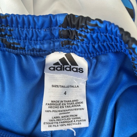 Adidas Bundle • Hoodie Sweatshirt and Matching Shorts Set • size 4 / 4T - Picture 5 of 5